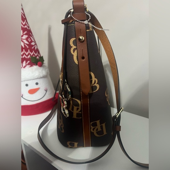NWT Brown Dooney And Bourke Monogram Ridley Women's Shoulder Bags - Picture 8 of 16
